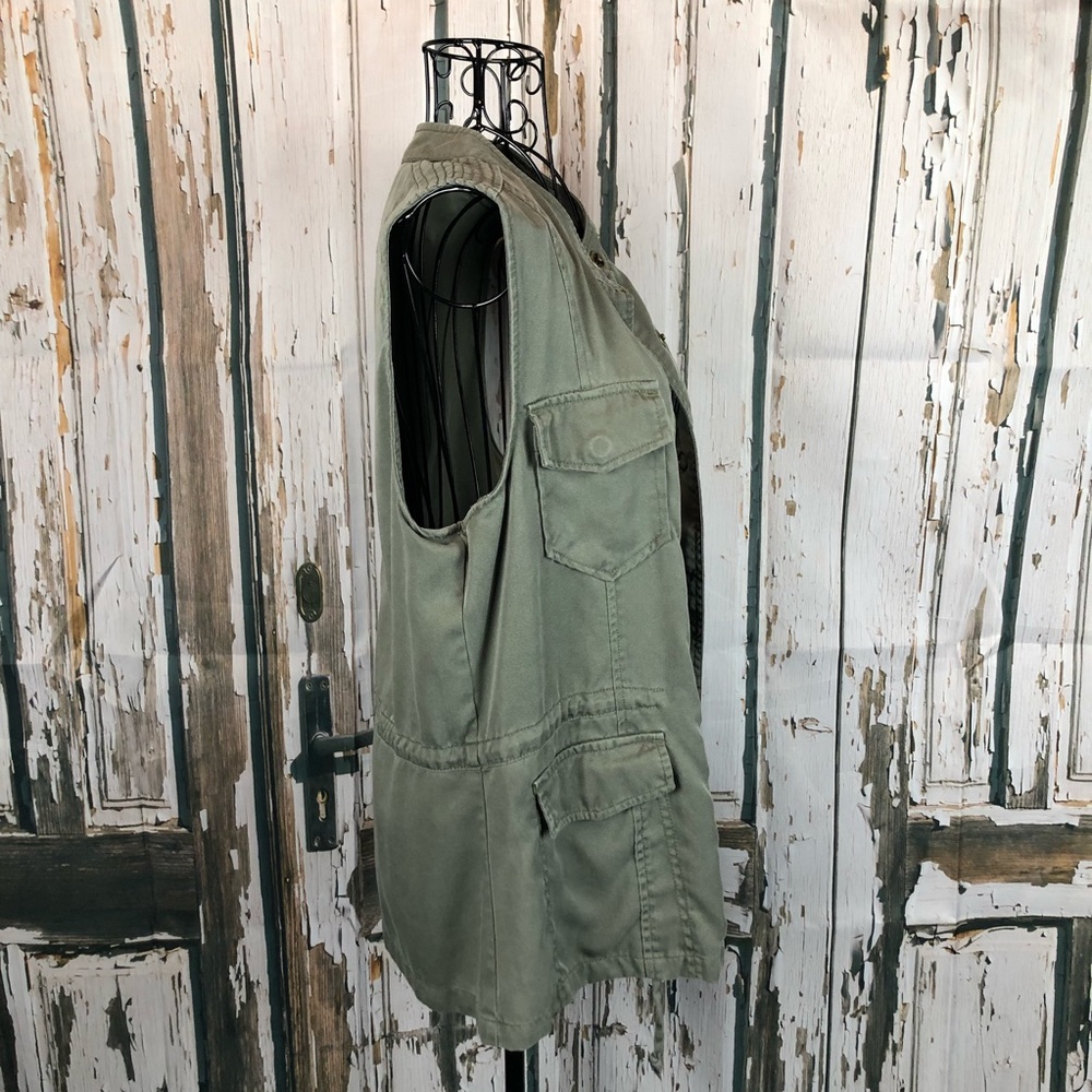 Stitch Fix Vest - Picture 3 of 5